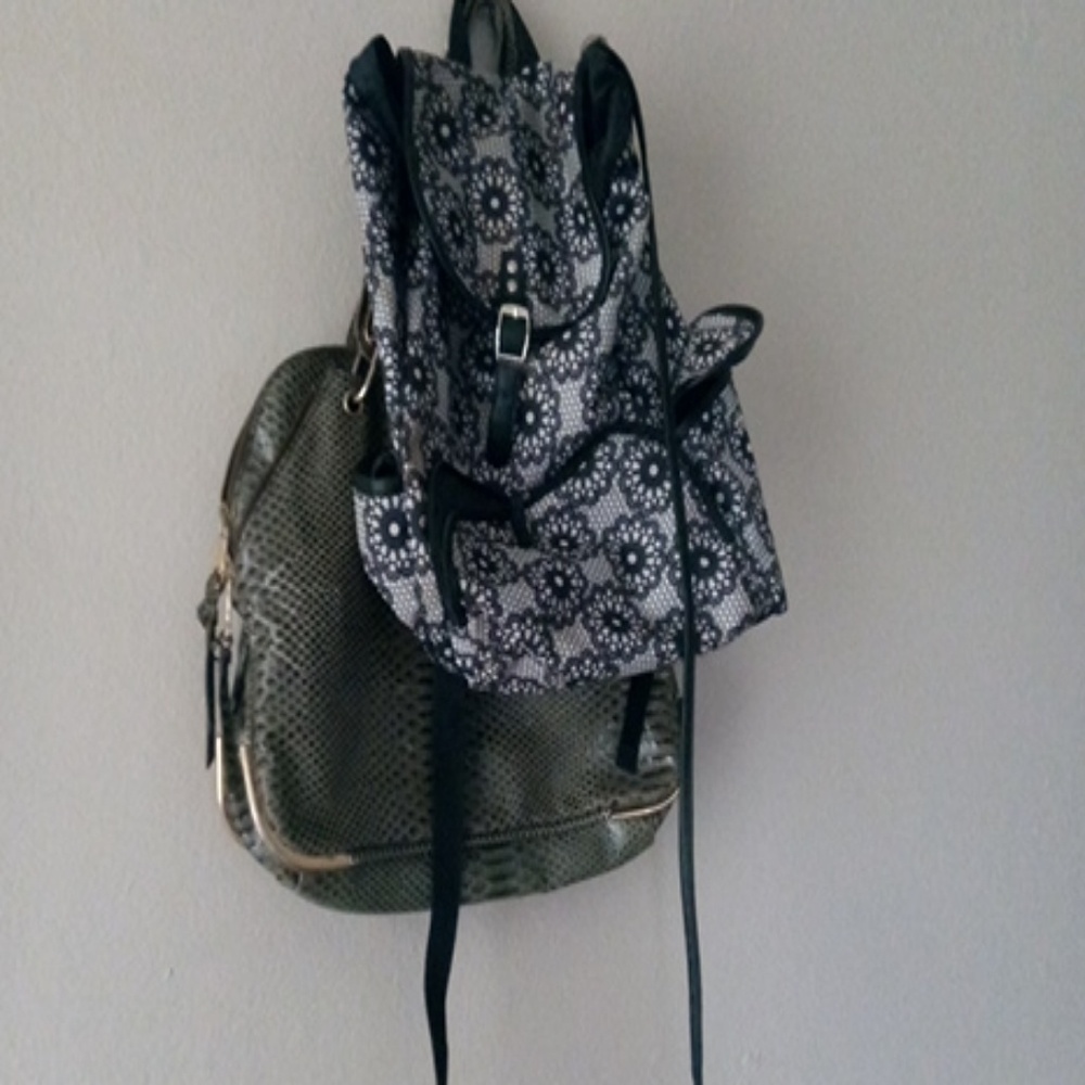 Purses - Picture 2 of 2